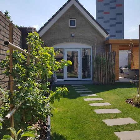 La Vie Est Belle Vlissingen Vila Exterior foto